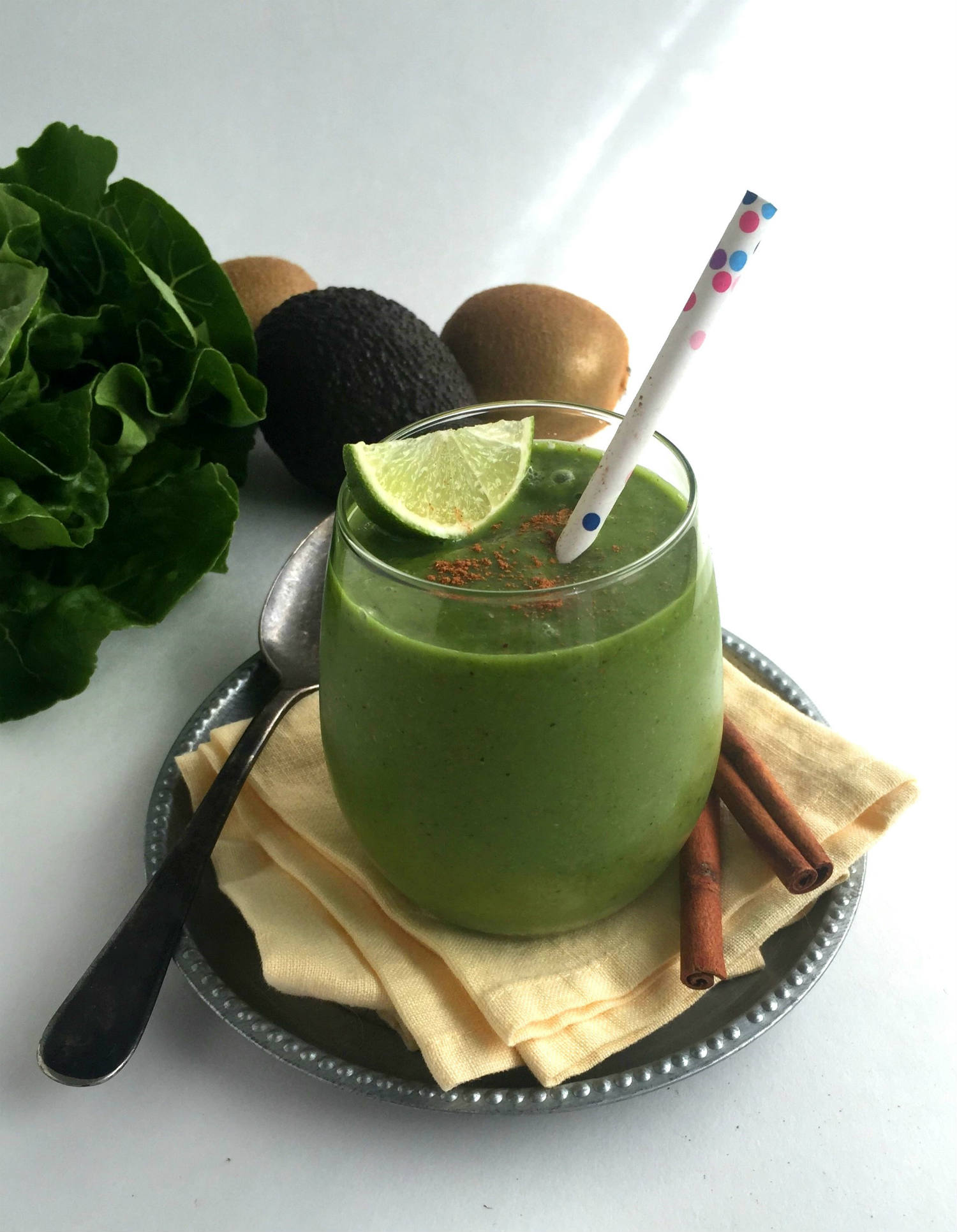 “Green n’ Lean” Cinnamon Smoothie