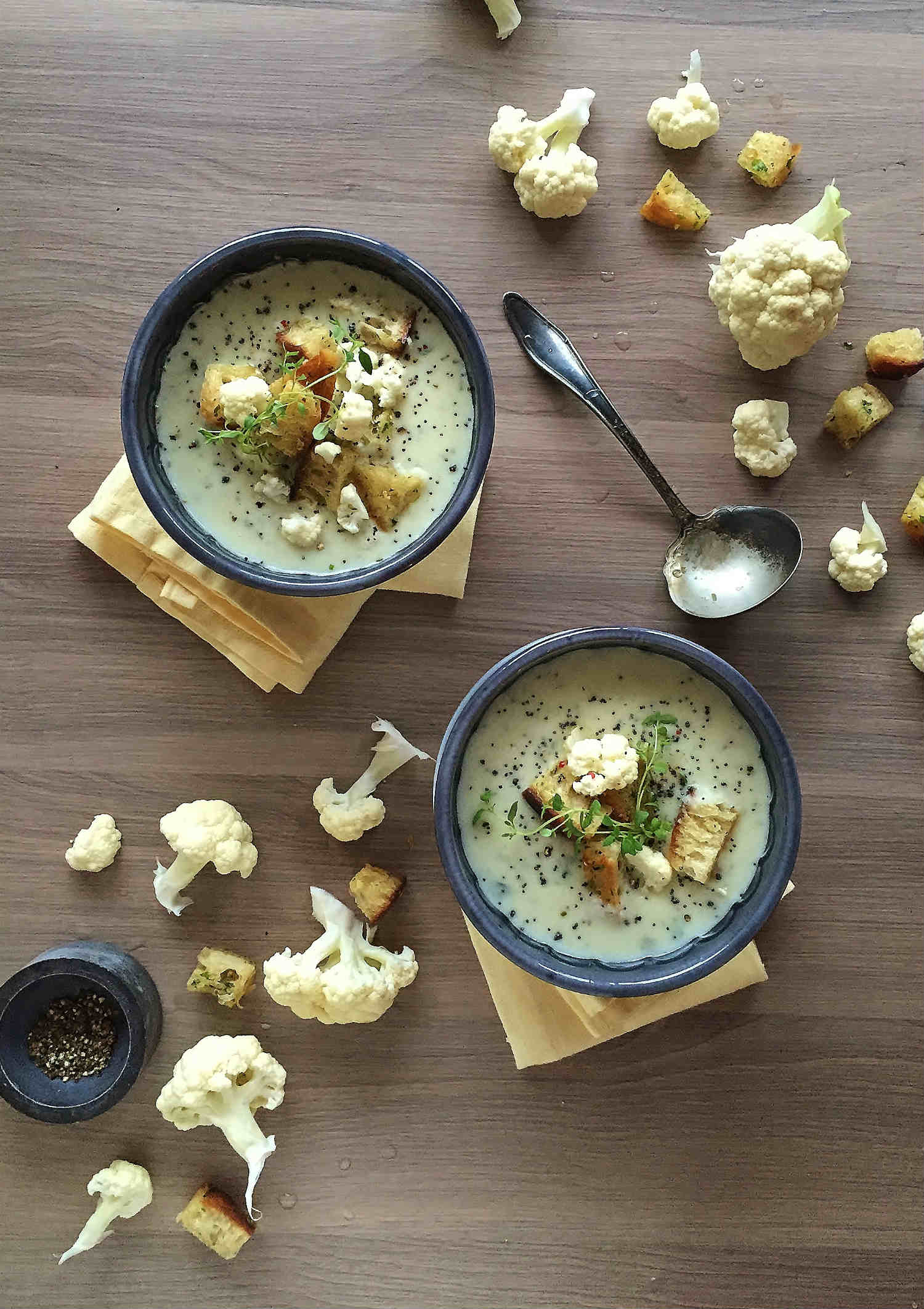 Poppy Cauliflower Soup & Herby Croutons